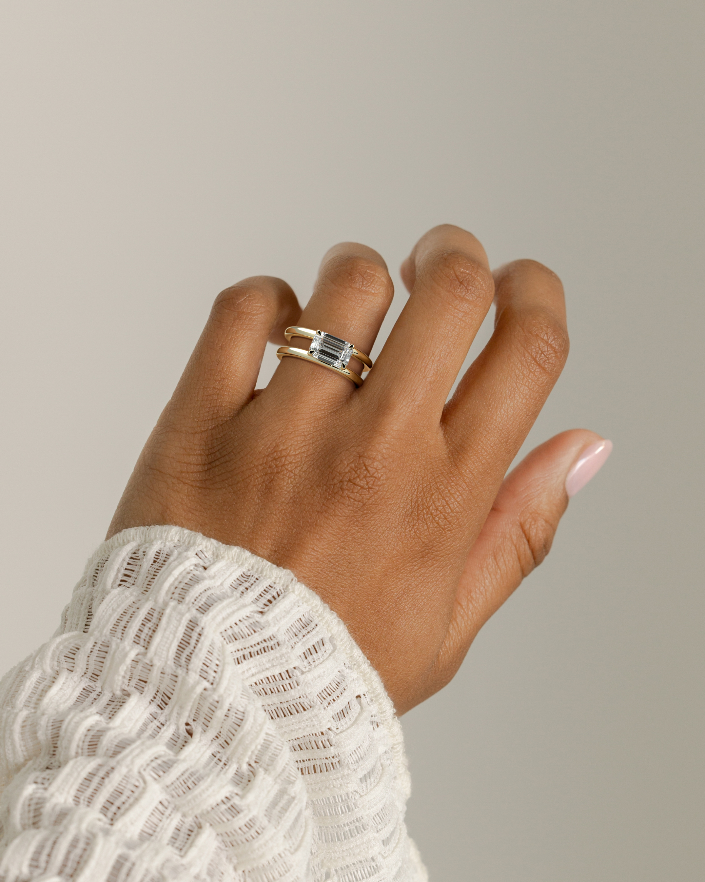 Emerald Pırlanta Çift Bant Tektaş Yüzük