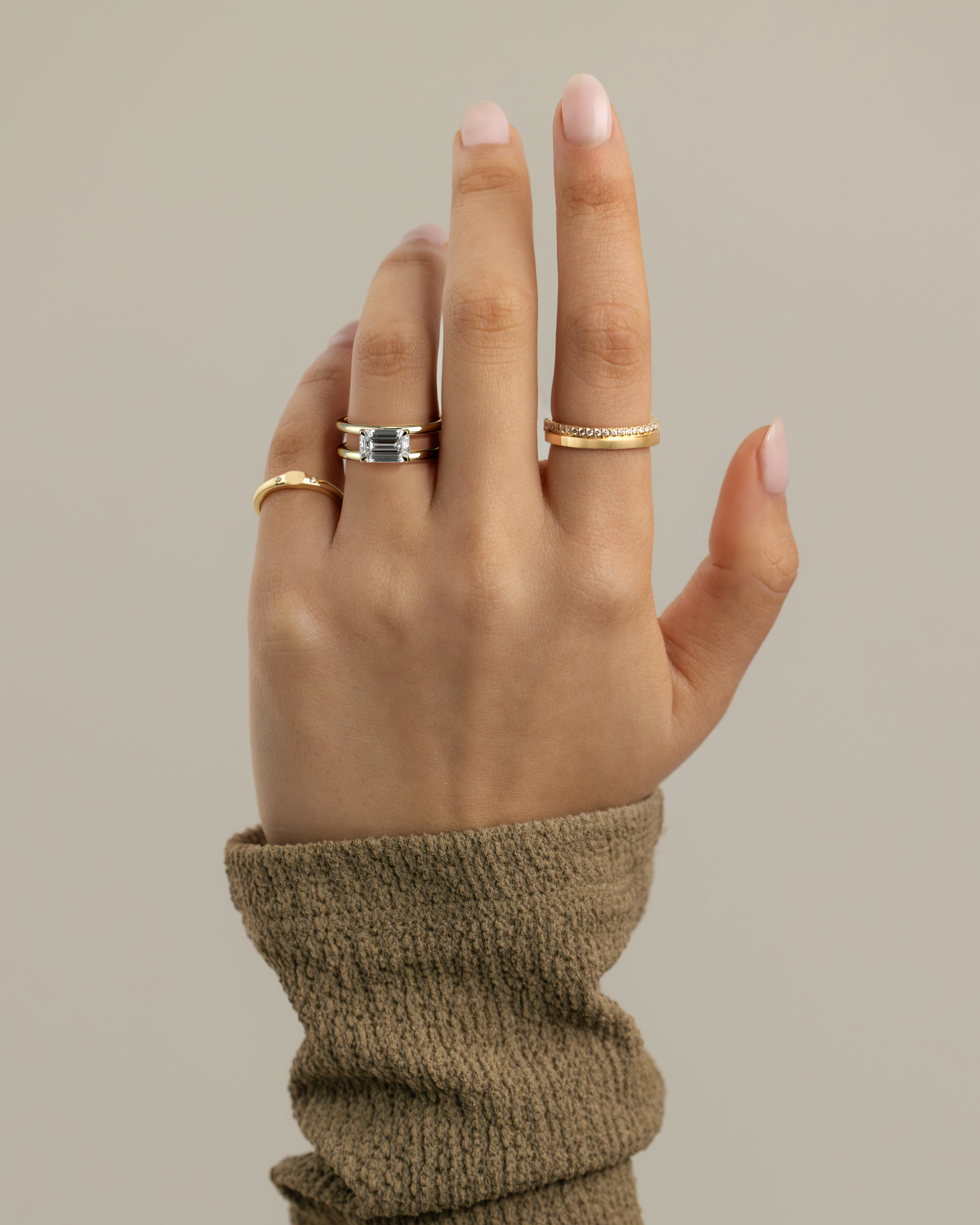 Emerald Pırlanta Çift Bant Tektaş Yüzük