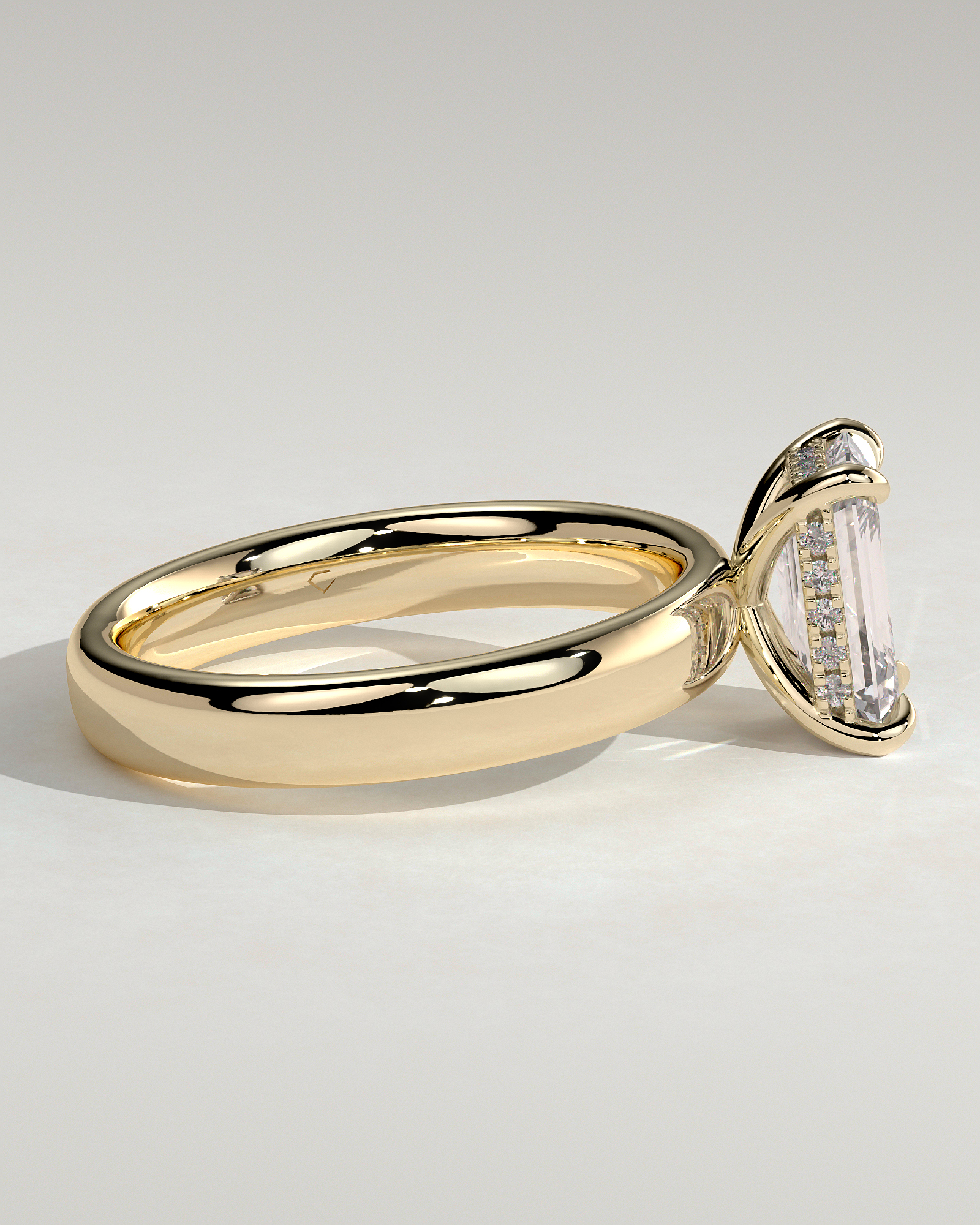 Emerald Pırlanta 4 Tırnak Tektaş Yüzük